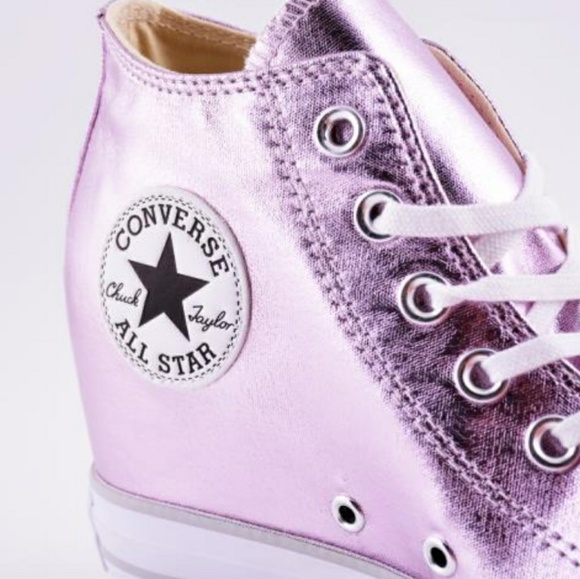 NWT Chuck Taylor All Star Lux Mid Wedge Sneaker - Picture 4 of 7